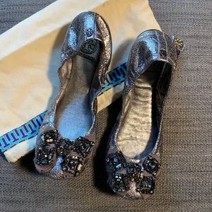 Tory Burch Crackled Bow Flats *Reserved*